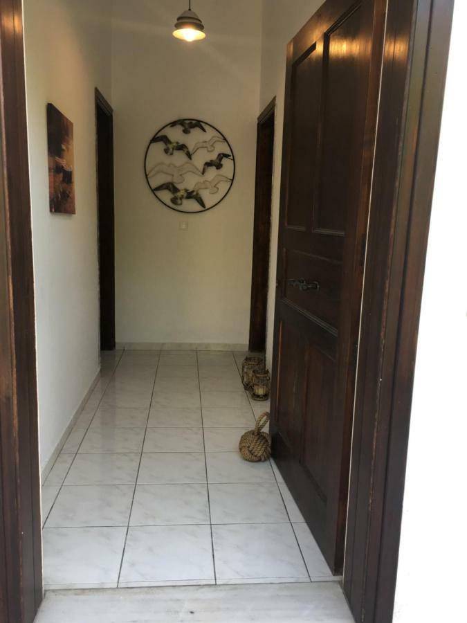 Вилла Eratous Seaside House Agii Dimitrios ke Panteleimon Экстерьер фото