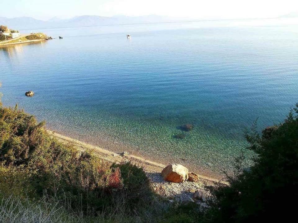 Вилла Eratous Seaside House Agii Dimitrios ke Panteleimon Экстерьер фото